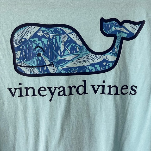 Boys Vineyard Vines blue tee with blue fish - Picture 3 of 4